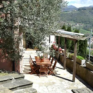 Il Giardino Di Berbech Citta Alta - Castagno , Bergamo Italia